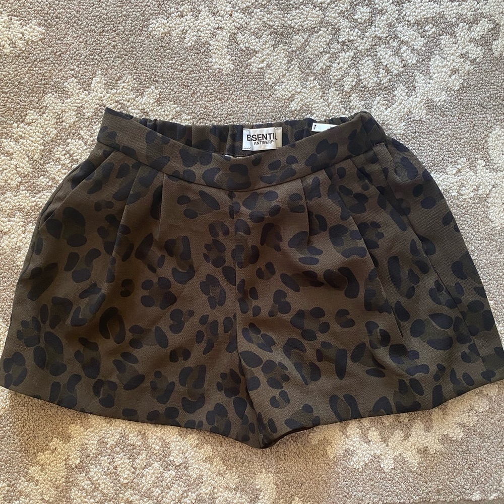 ESSENTIEL ANTWERP Leopard Print Trouser Shorts